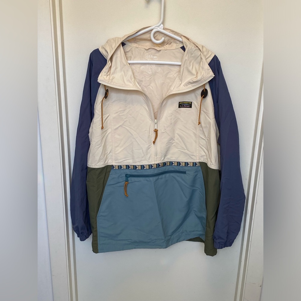 Like New L L Bean anorak